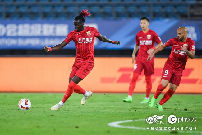 U23亚洲杯分组A组：卡塔尔、澳大利亚、约旦、印尼B组：日本、韩国、阿联酋、中国C组：沙特、伊拉克、泰国、塔吉克斯坦D组：乌兹别克斯坦、越南、科威特、马来西亚罗马诺：格列兹曼专注于马竞 他不会在冬窗加盟曼联罗马诺在今天的专栏中谈到了格列兹曼，直接指出法国球星只想留在马德里竞技，和曼联没有联系。